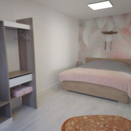 Appartamento La Sweet Du Globe Maubeuge Esterno foto